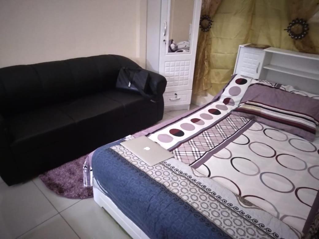 Dubai Creeck Realty Hostel Deluxe Studios Екстер'єр фото