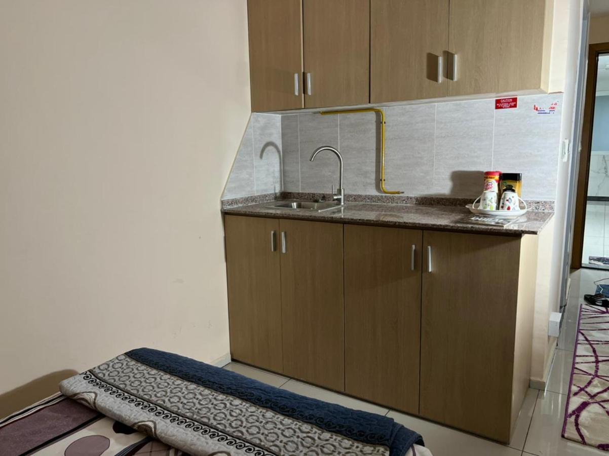 Dubai Creeck Realty Hostel Deluxe Studios Екстер'єр фото